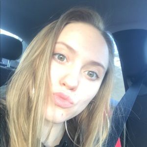 Meet your Posher, Haley